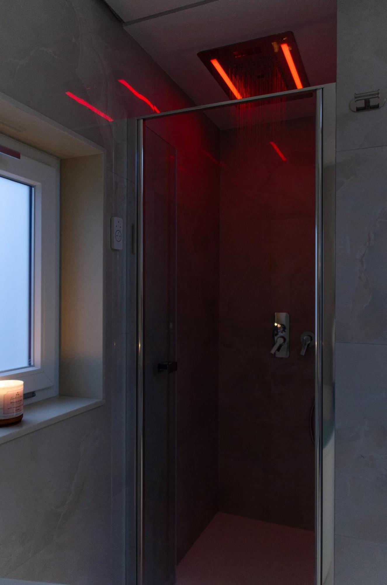Apulialux - San Lorenzo Luxury Apartment Con Jacuzzi In Centro 브린디시 외부 사진